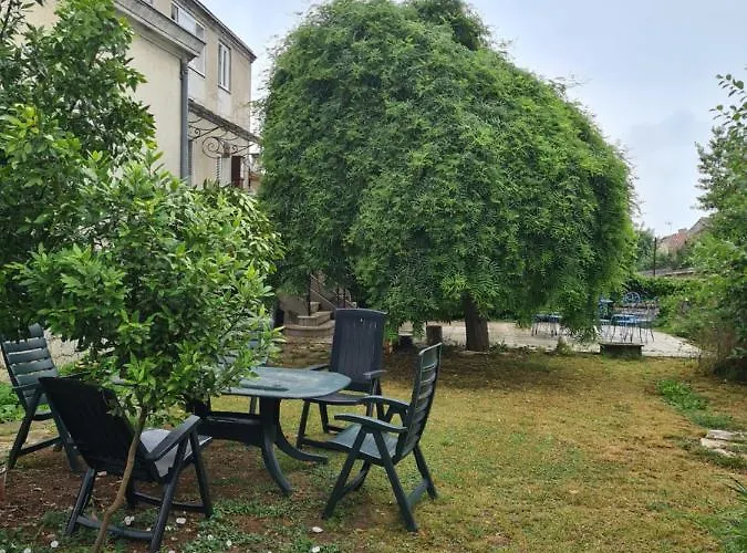 Pierre 4* Кондом